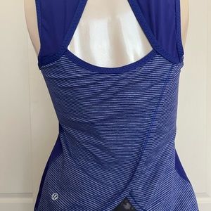Lululemon tanktop  Like new. Size 6.